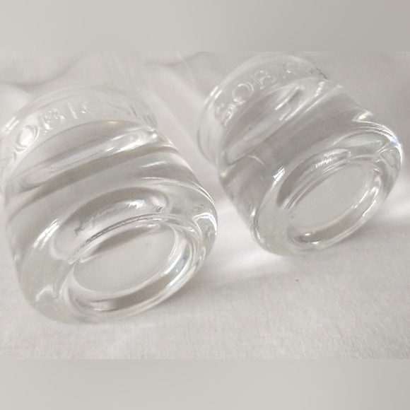 Set of Two Sobieski Polish Vodka Shot Glasses - Etched & Embossed - Picture 5 of 8